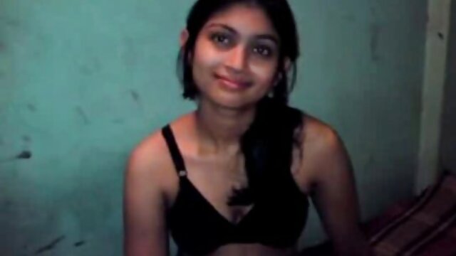 टैटू श्यामला उसके प्रेमी के साथ भावुक यौन संबंध वीडियो में सेक्सी पिक्चर मूवी है